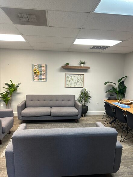 More Photos Of 7611 N 74th Ave, Glendale Warehouse For Sale