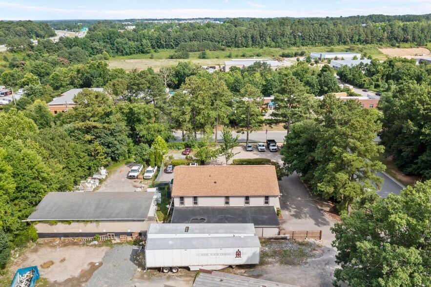 More Photos Of 2701 Rowland Rd, Raleigh Office For Lease