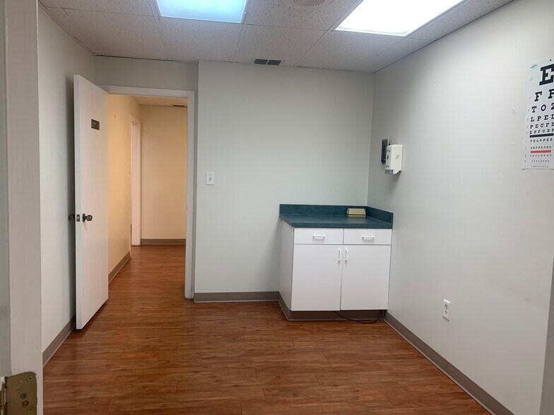 More Photos Of 255 Fortenberry Rd, Merritt Island Medical For Sale
