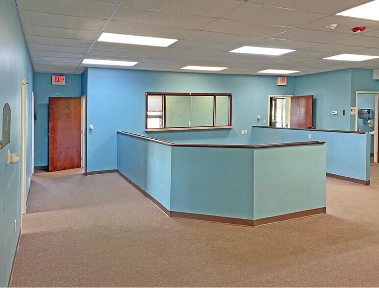 More Photos Of 710 Columbus Ave, West Branch Medical For Lease