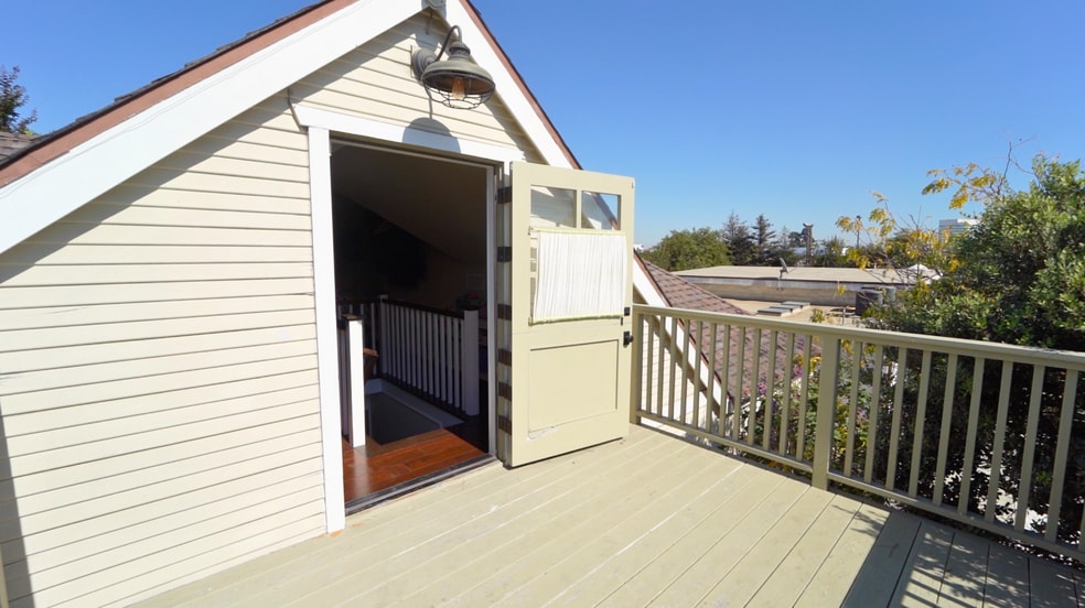 More Photos Of 17066 Palmdale Ln, Huntington Beach Contractor Storage Yard For Sale