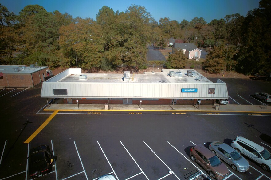 More Photos Of 5110-5128 Fairfield Rd, Columbia Unknown For Lease