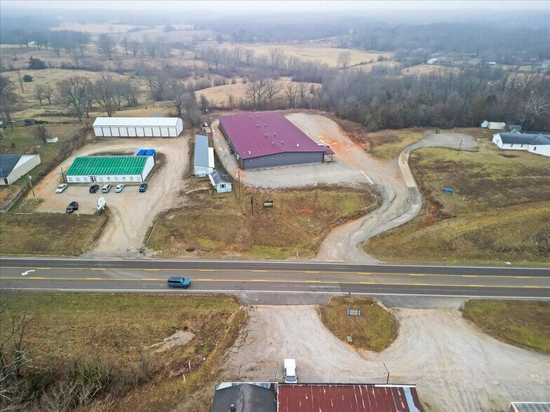 More Photos Of 1649 W US Highway 160, West Plains Skating Rink For Sale