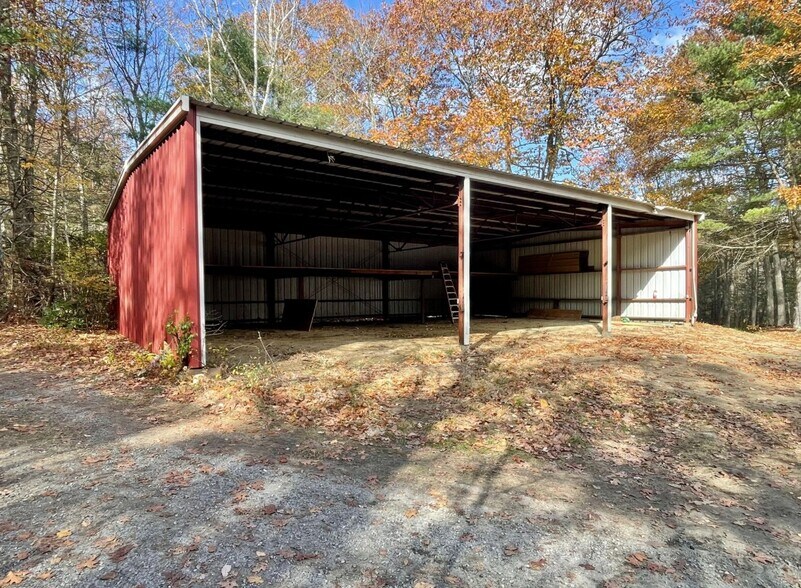 More Photos Of 45 Hoppen Rd, New Hartford Industrial For Lease
