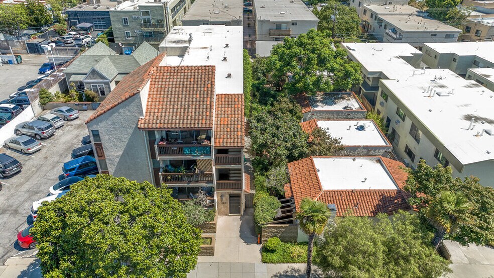 More Photos Of 1427 Euclid St, Santa Monica Apartments For Sale