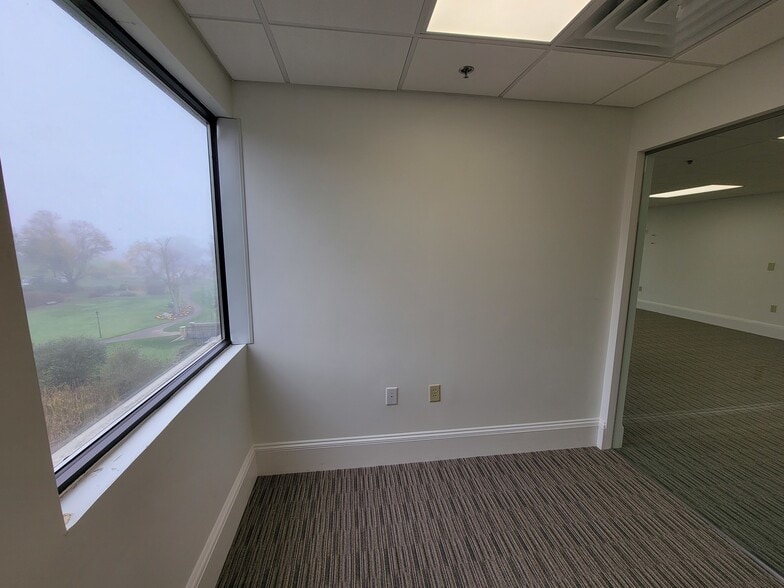 More Photos Of 32-34 Main Street Ext, Plymouth Office For Lease