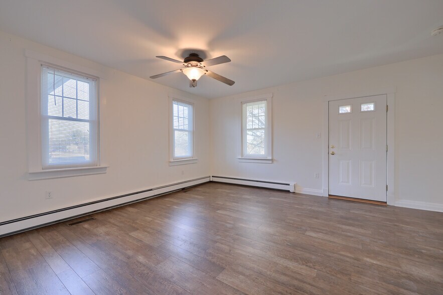 More Photos Of 121 Walnut Hill Rd, Millersville Religious Facility For Sale