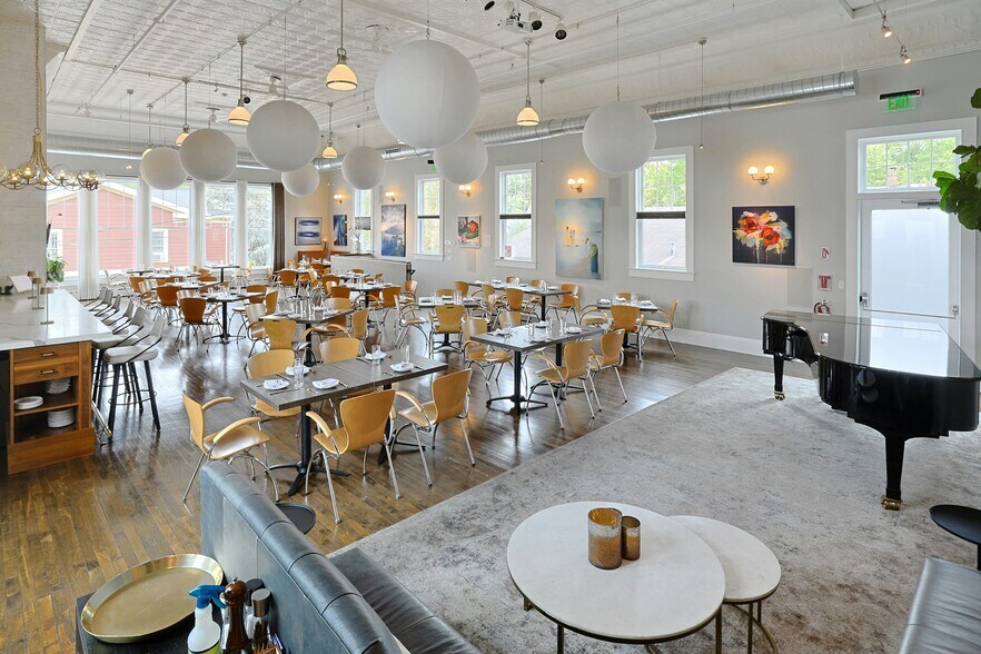 More Photos Of 2 Union St, Sparkill Storefront For Sale