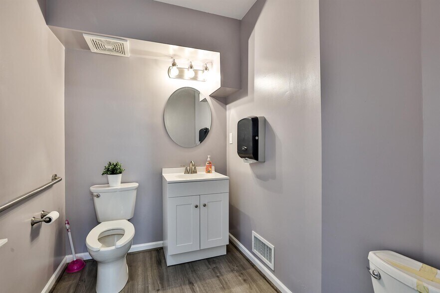 More Photos Of 7197 Paddison Rd, Cincinnati Daycare Center For Sale