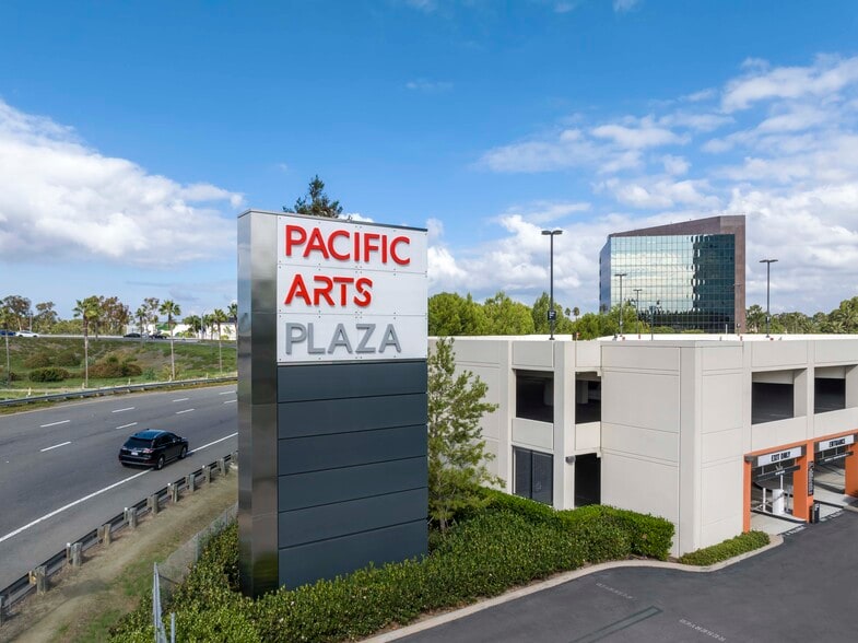 More Photos Of 3200 Bristol St, Costa Mesa Office For Lease