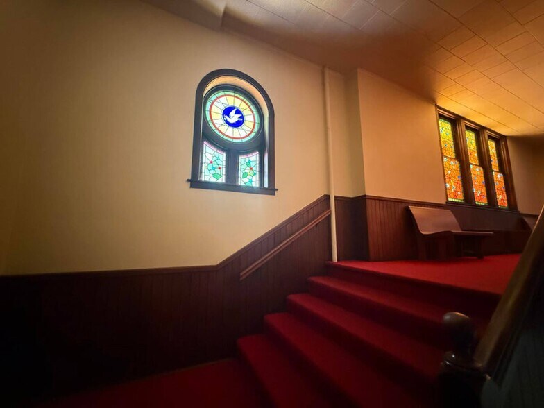 More Photos Of 17 Fremont St, Gloversville Religious Facility For Sale