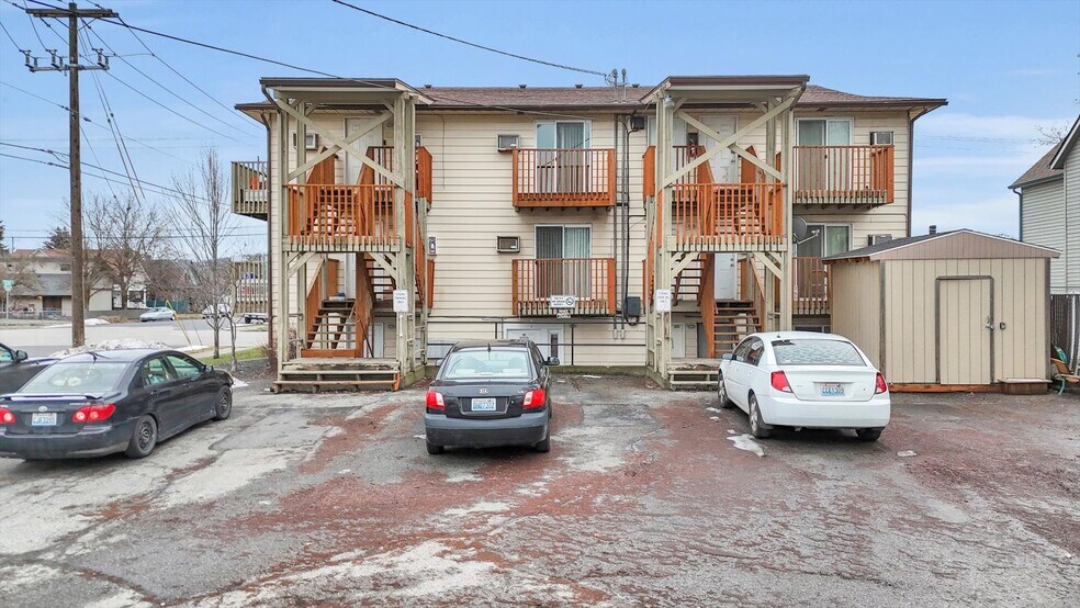 More Photos Of 4822 N Nelson St, Spokane Apartments For Sale