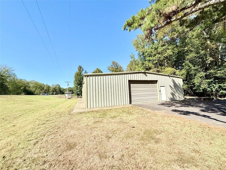 More Photos Of 15288 AR-22, Dardanelle Office For Sale