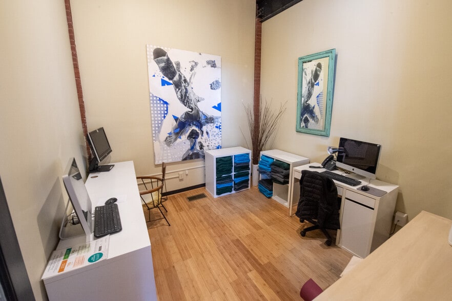 More Photos Of 107 E Preston St, Baltimore Office For Lease