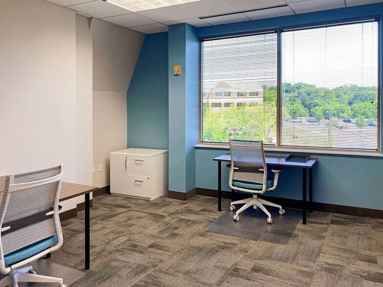 More Photos Of 2003 S Easton Rd, Doylestown Coworking Space