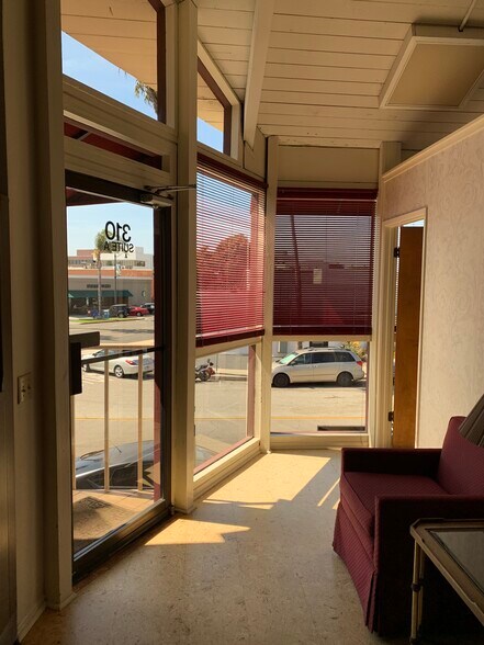 More Photos Of 310 Vista Del Mar, Redondo Beach Loft Creative Space For Lease