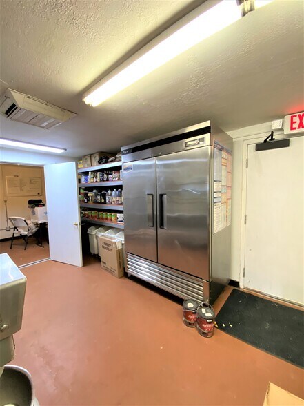 More Photos Of 719 Main St, Truth Or Consequences Restaurant For Sale