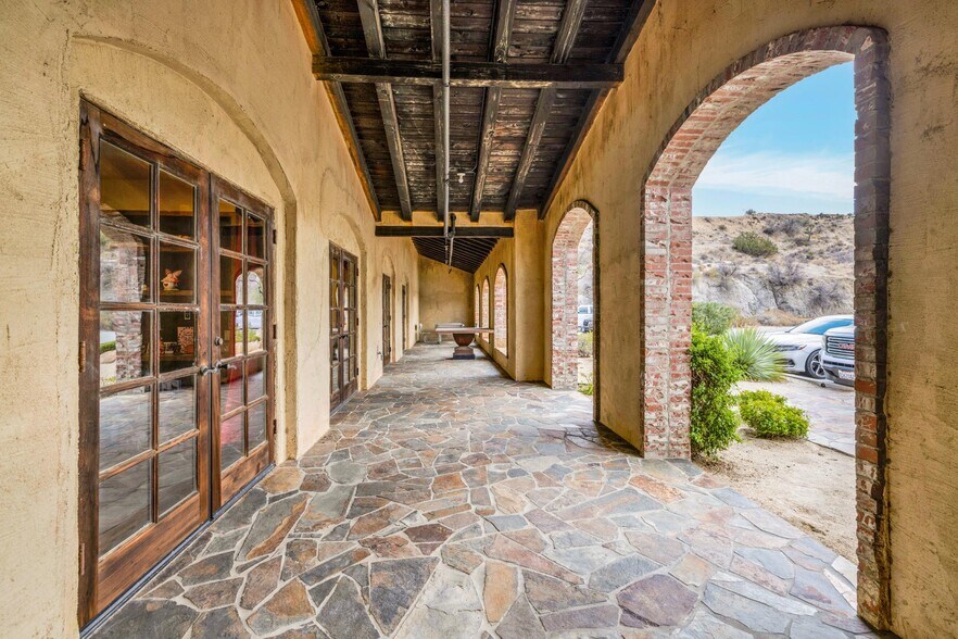 More Photos Of 54465 29 Palms Highway, Yucca Valley Warehouse For Sale
