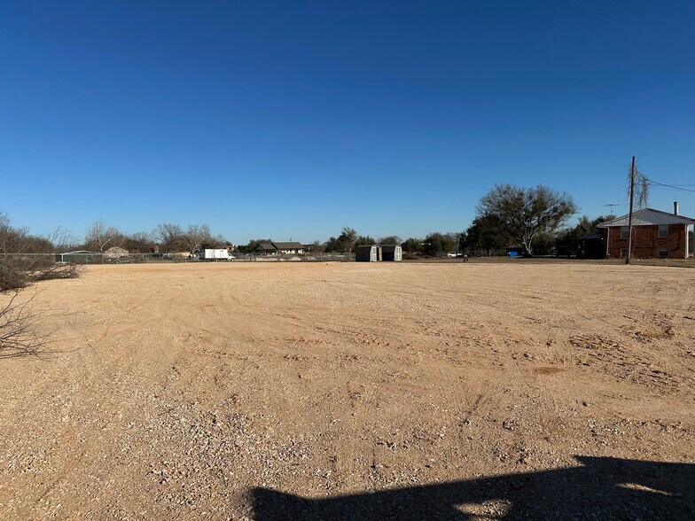 More Photos Of 701 Patriot Way, Georgetown Land For Lease
