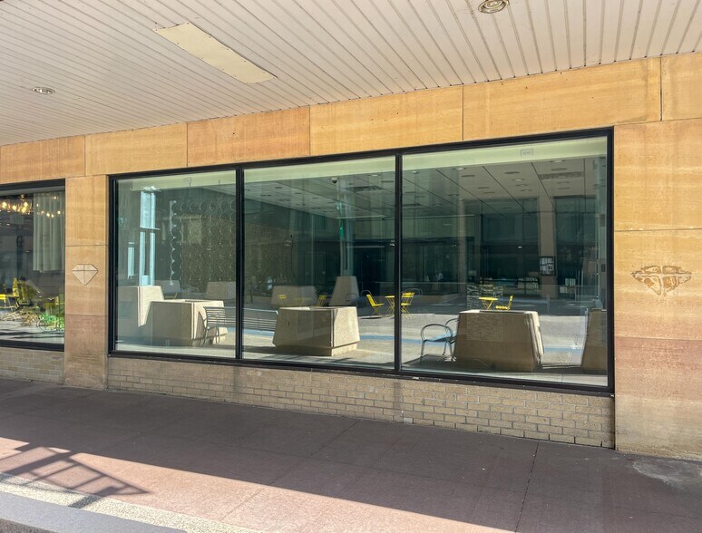 More Photos Of 101 1st Ave SW, Rochester Hotel For Lease