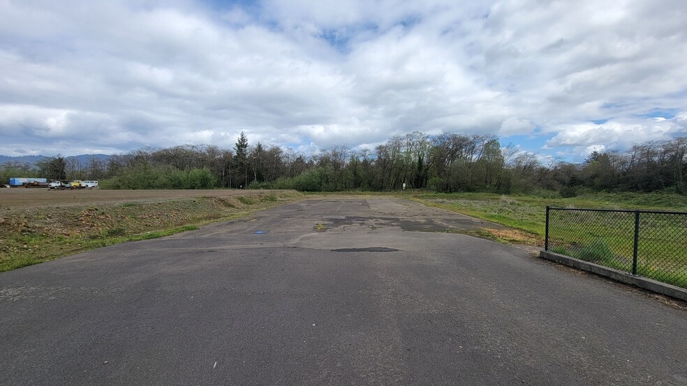 More Photos Of 1 Main Ave, Tillamook Land For Lease