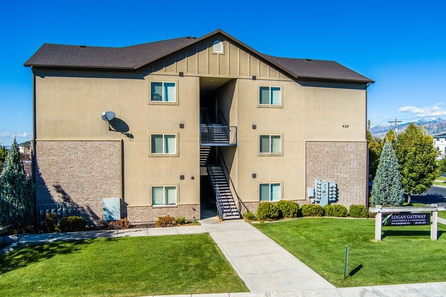 More Photos Of 415 Suncrest Ln, Logan Apartments For Sale