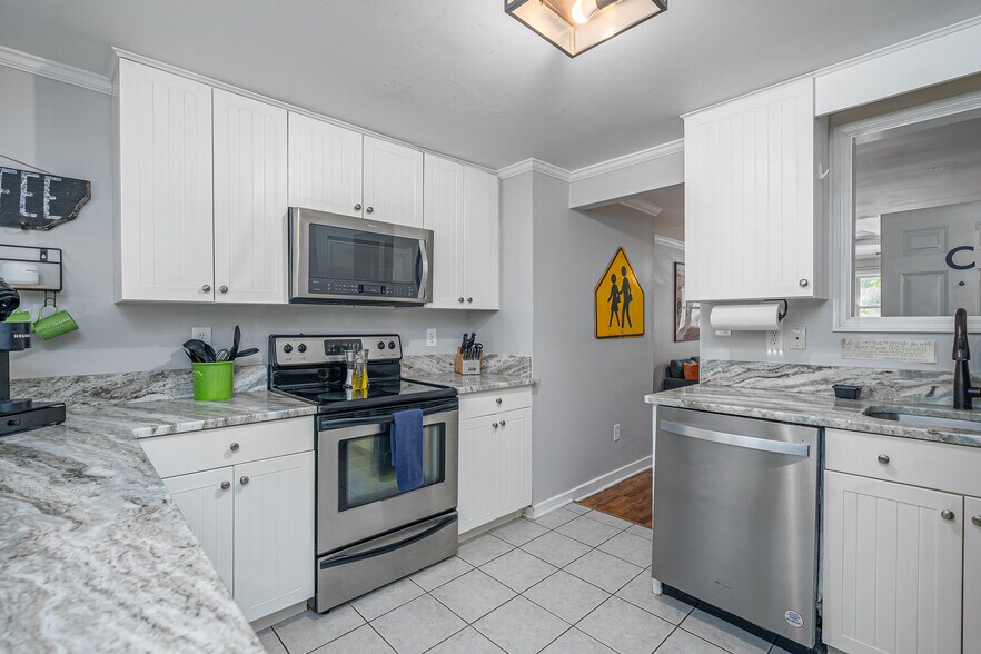 More Photos Of 522 E Bolton St, Savannah Apartments For Sale