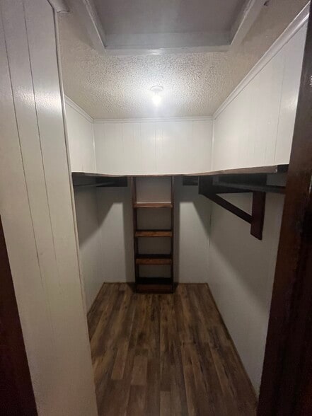 More Photos Of 3610 Timberlane Dr, Columbia Apartments For Sale