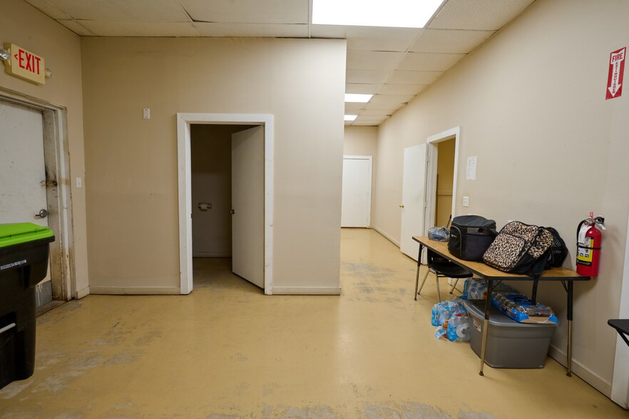 More Photos Of 1411 N Fulton St, Wharton Land For Sale