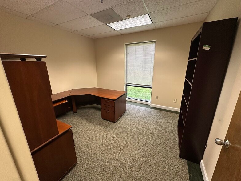 More Photos Of 623 Welsh Run Rd, Ruckersville Light Manufacturing For Lease