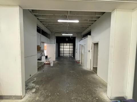 More Photos Of 2019-2021 SE Belmont St, Portland Showroom For Lease