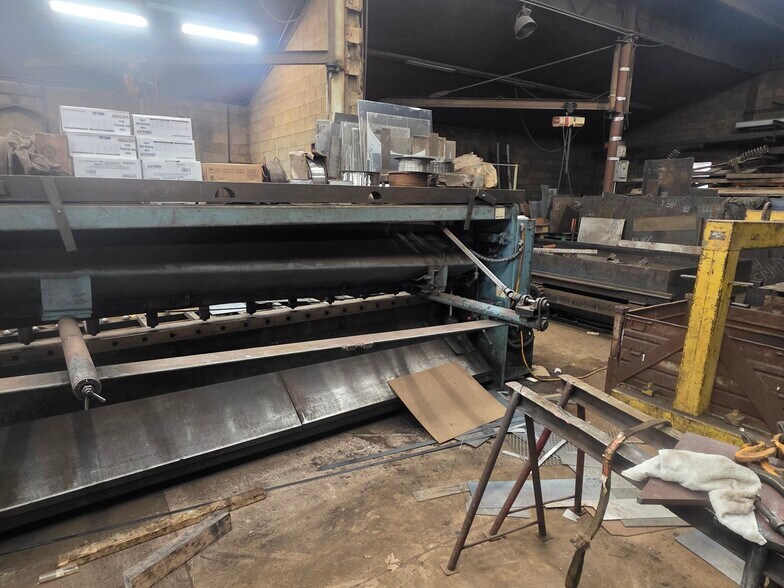 More Photos Of 1389 Old State Rd, Waterford Industrial For Sale