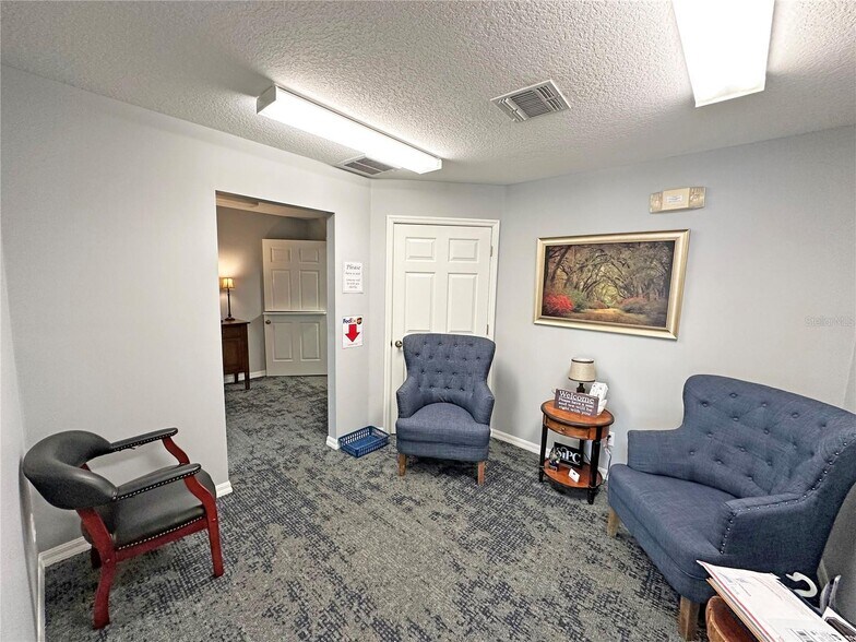 More Photos Of 1315 SE 25th Loop, Ocala Medical For Lease