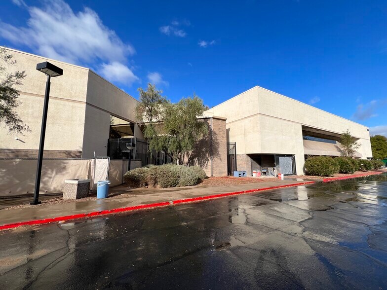 More Photos Of 1395 N Hayden Rd, Scottsdale Office For Lease
