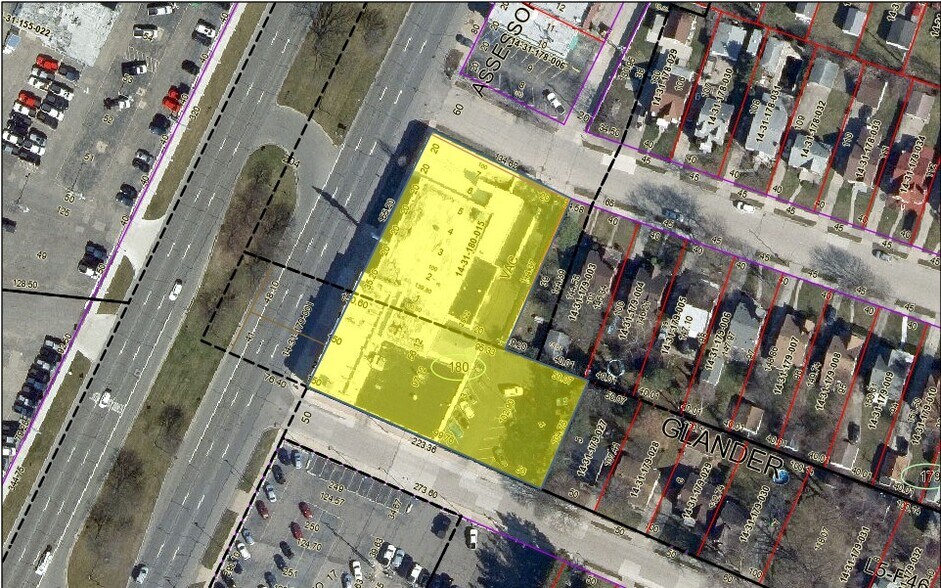 More Photos Of 21800 Gratiot Ave, Eastpointe Auto Dealership For Sale