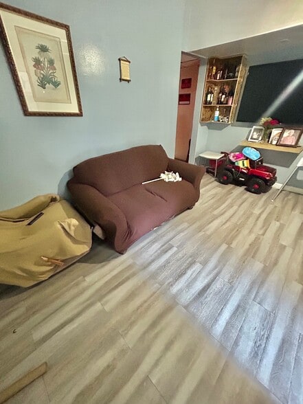 More Photos Of 1209 Elder Ave, Bronx Apartments For Sale