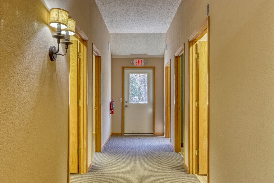 More Photos Of 10045 N State Road 27, Hayward Flex For Sale