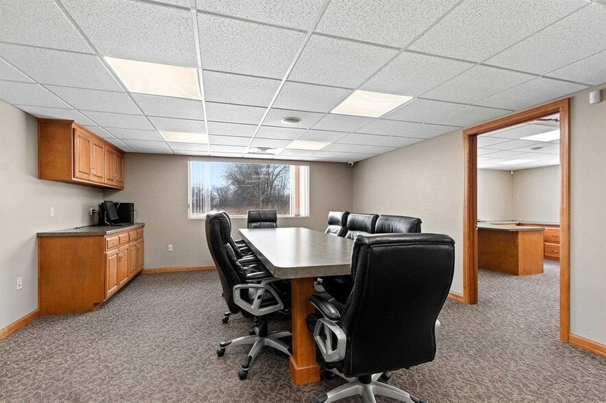 More Photos Of 4030 Champeau Rd, New Franken Warehouse For Sale