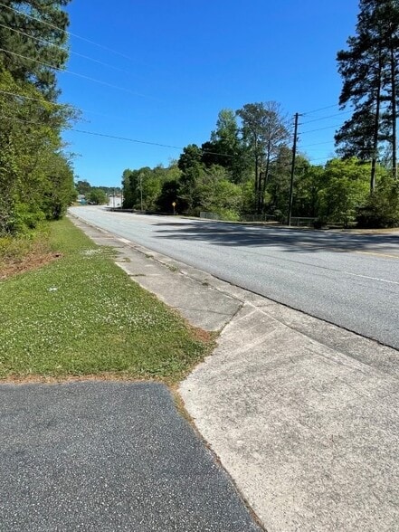 More Photos Of 3500 Riverside Dr, Macon-Bibb Religious Facility For Sale