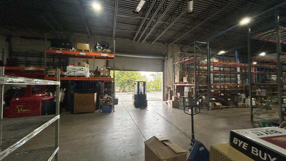 More Photos Of 3950 NW 126th Ave, Coral Springs Warehouse For Sale