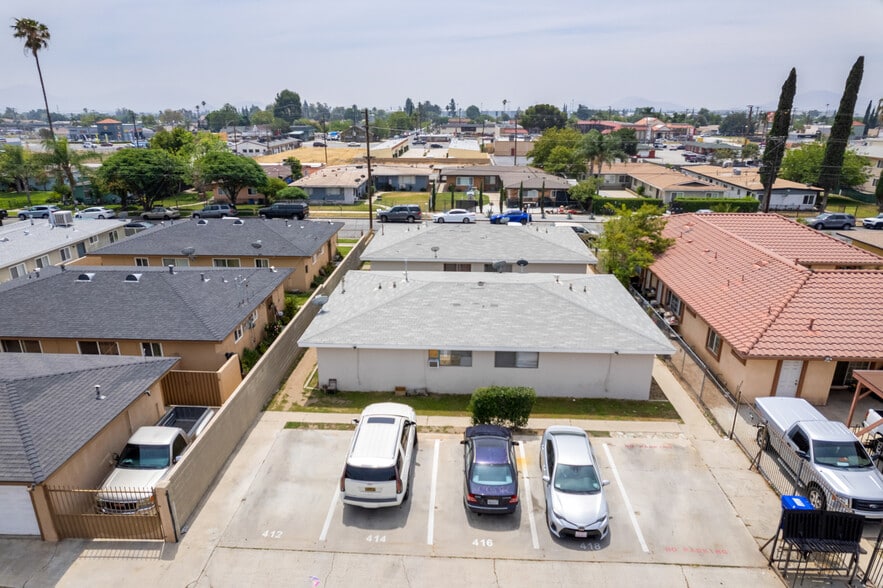 More Photos Of 412 W Ramona Dr, Rialto Multifamily For Sale