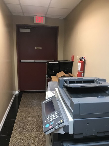 More Photos Of 1385 W State Road 434, Longwood Medical For Lease