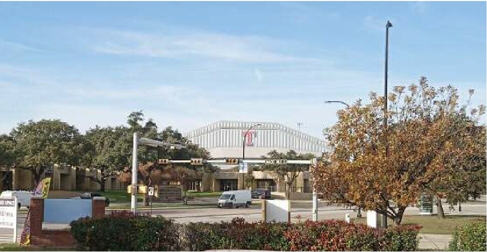 More Photos Of 2101 Randol Mill rd, Arlington Office For Sale