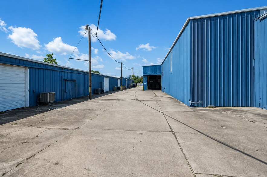 More Photos Of 1490 Fourth St, Westwego Warehouse For Sale