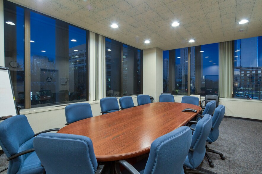 More Photos Of 720 9th St, Sacramento Office For Sale