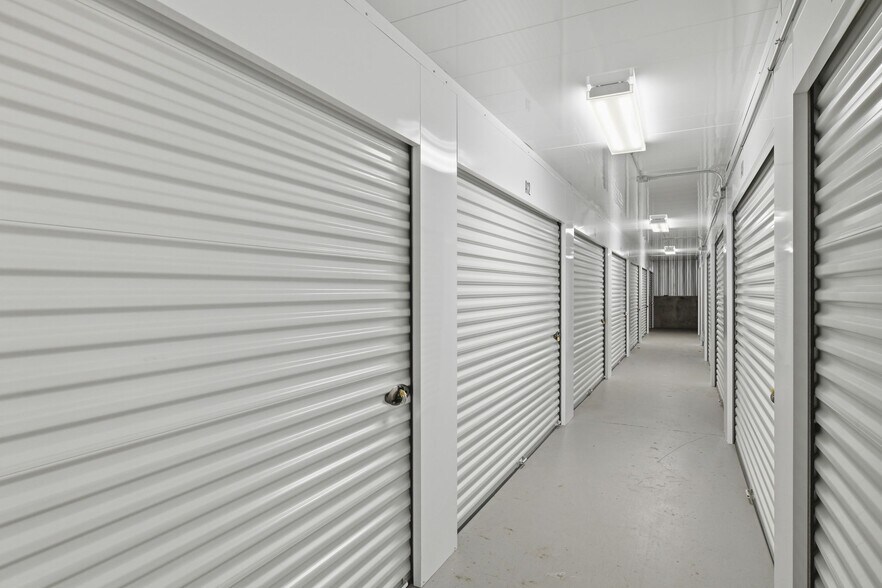 More Photos Of 164 West St, West Hatfield Self Storage For Sale