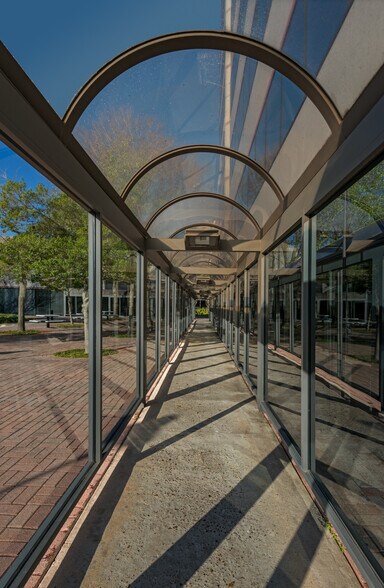 More Photos Of 15415 Katy Fwy, Houston Office For Lease