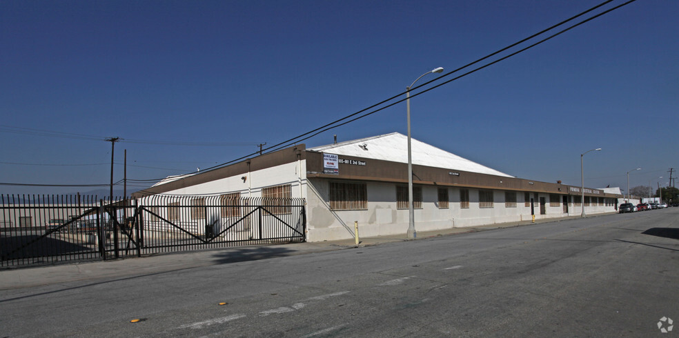 Primary Photo Of 905-965 E 2nd St, Pomona Manufacturing For Lease