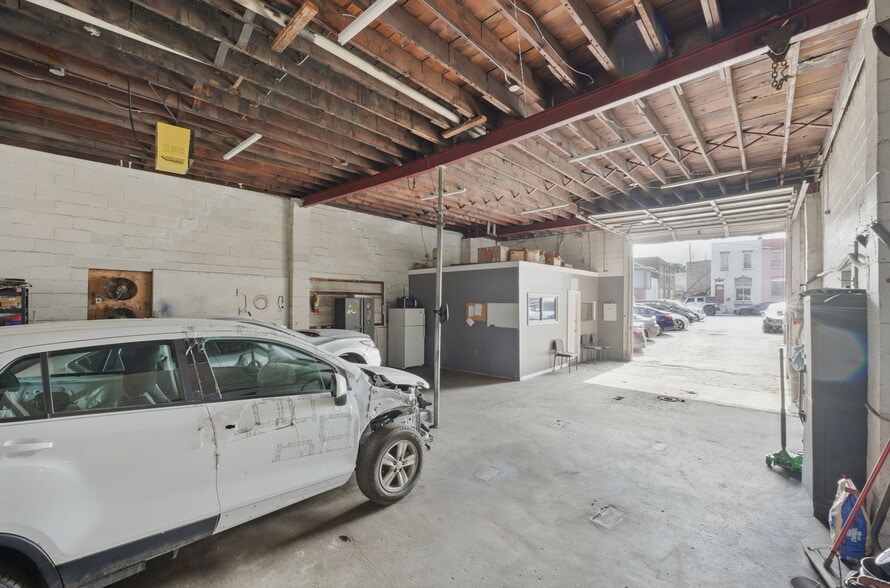 More Photos Of 303 S Eaton St, Baltimore General Retail For Sale