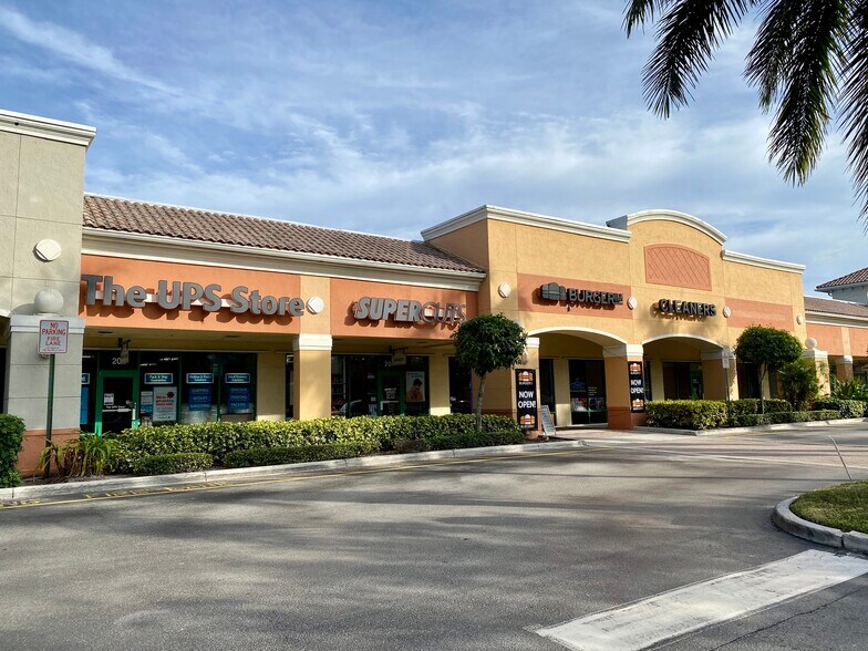 More Photos Of 13800-13900 Jog Rd, Delray Beach Unknown For Lease